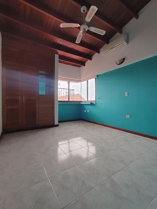 Casa de 4 alcobas en venta en Patios Centro, Los Patios, 260 m² · foto 5 de 21