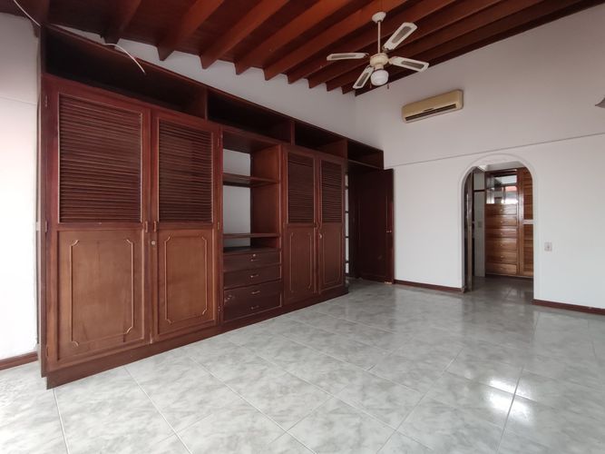 Casa de 4 alcobas en venta en Patios Centro, Los Patios, 260 m² · foto 10 de 21