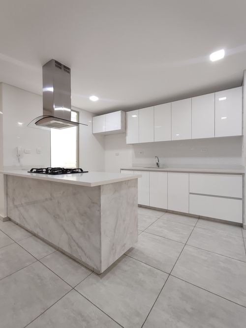 Casa de 3 alcobas en venta en Santander, Villa del Rosario, 140 m² · foto 2 de 16