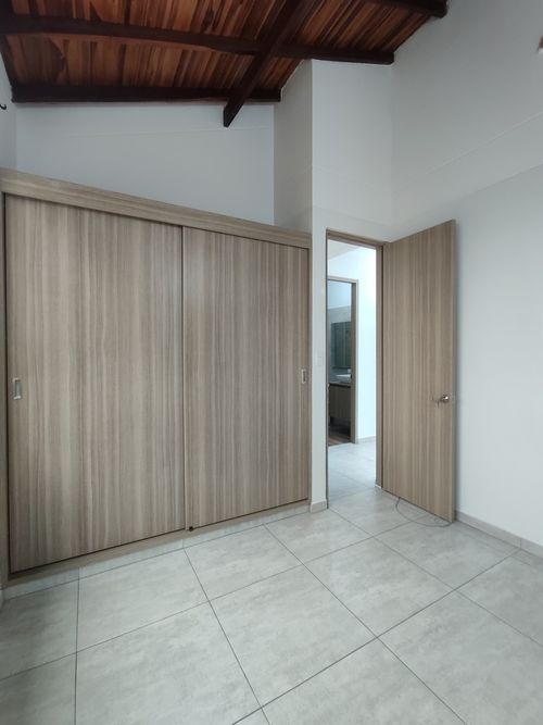 Casa de 3 alcobas en venta en Santander, Villa del Rosario, 140 m² · foto 8 de 16