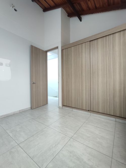 Casa de 3 alcobas en venta en Santander, Villa del Rosario, 140 m² · foto 11 de 16