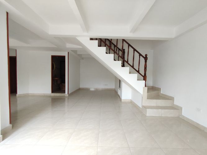Apartamento en venta en Zona Industrial Comuna 6, Cúcuta · foto 2 de 10