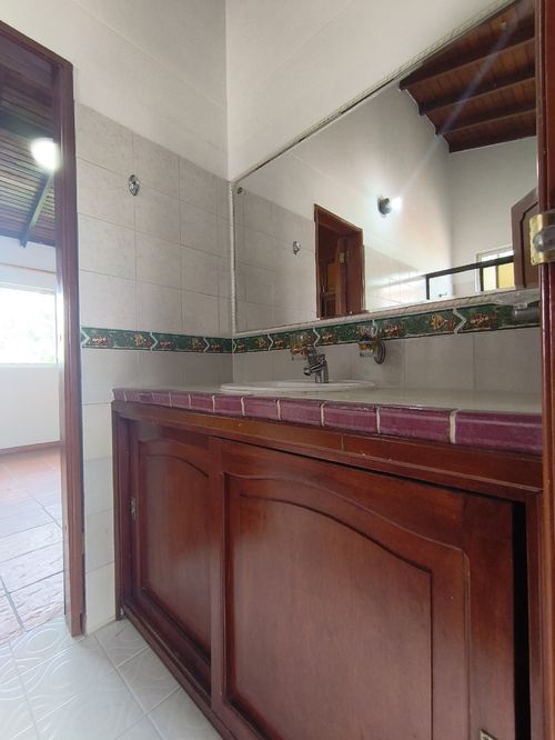 Casa de 5 alcobas en venta en Lomita Hermosa, Villa del Rosario, 176 m² · foto 12 de 15