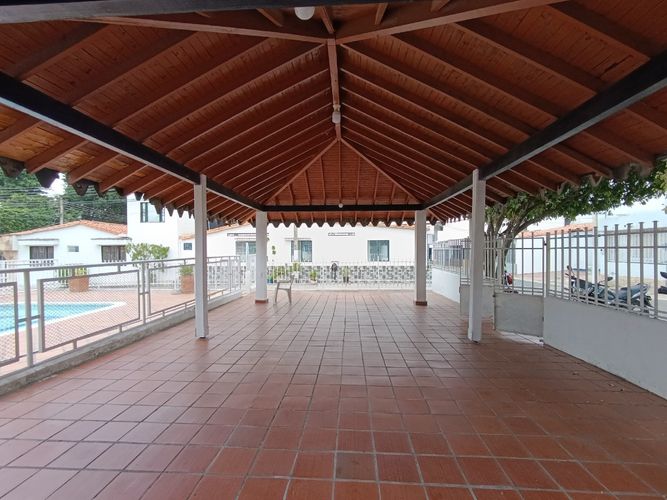 Casa de 3 alcobas en venta en Villa Antigua, Villa del Rosario, 99 m² · foto 13 de 15