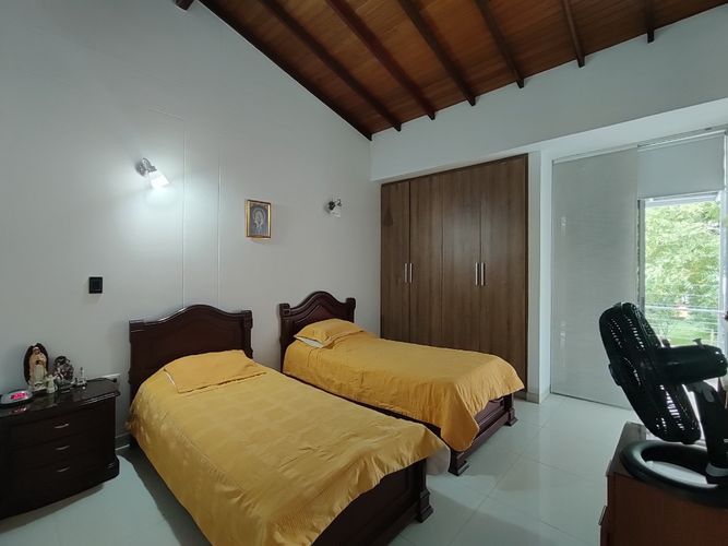Casa de 4 alcobas en venta en La Floresta, Los Patios, 420 m² · foto 19 de 23