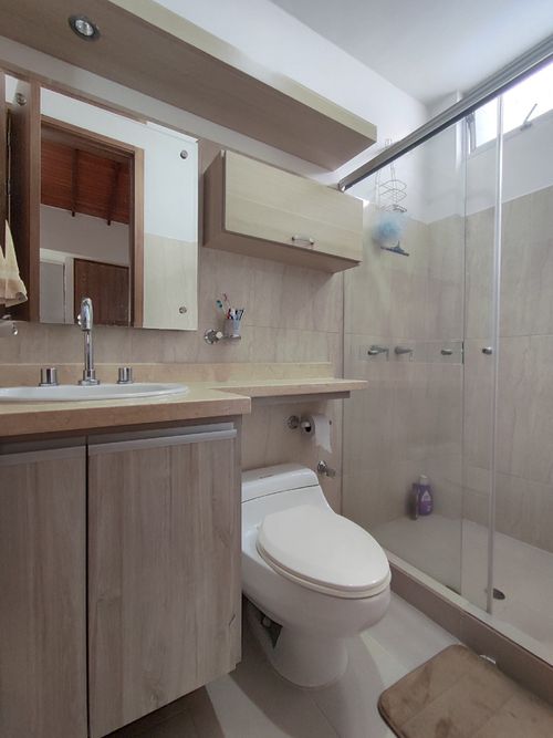 Casa de 4 alcobas en venta en La Floresta, Los Patios, 420 m² · foto 20 de 23
