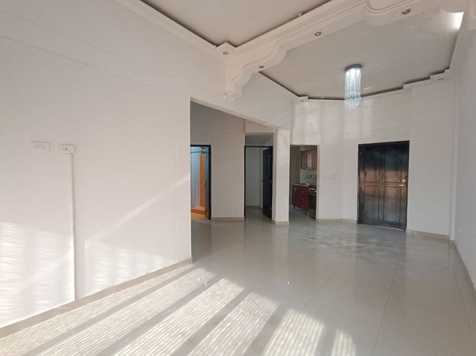 Apartamento de 3 alcobas en venta en Cr Alicante, Cúcuta, 100 m² · foto 2 de 14
