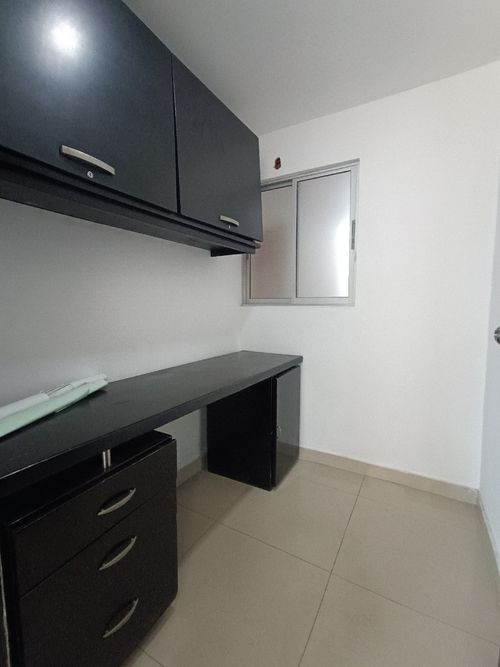 Apartamento de 3 alcobas en venta en Cr Alicante, Cúcuta, 100 m² · foto 4 de 14