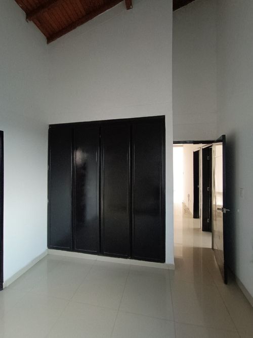 Apartamento de 3 alcobas en venta en Cr Alicante, Cúcuta, 100 m² · foto 11 de 14