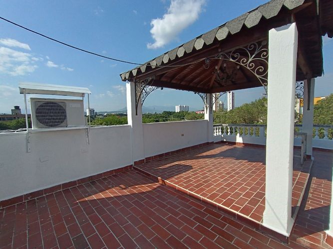 Casa de 5 alcobas en venta en Bellavista, Cúcuta, 263 m² · foto 21 de 24