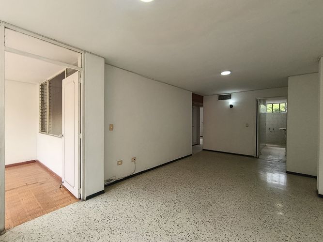 Apartamento en venta en El Rosal, Cúcuta · foto 2 de 11