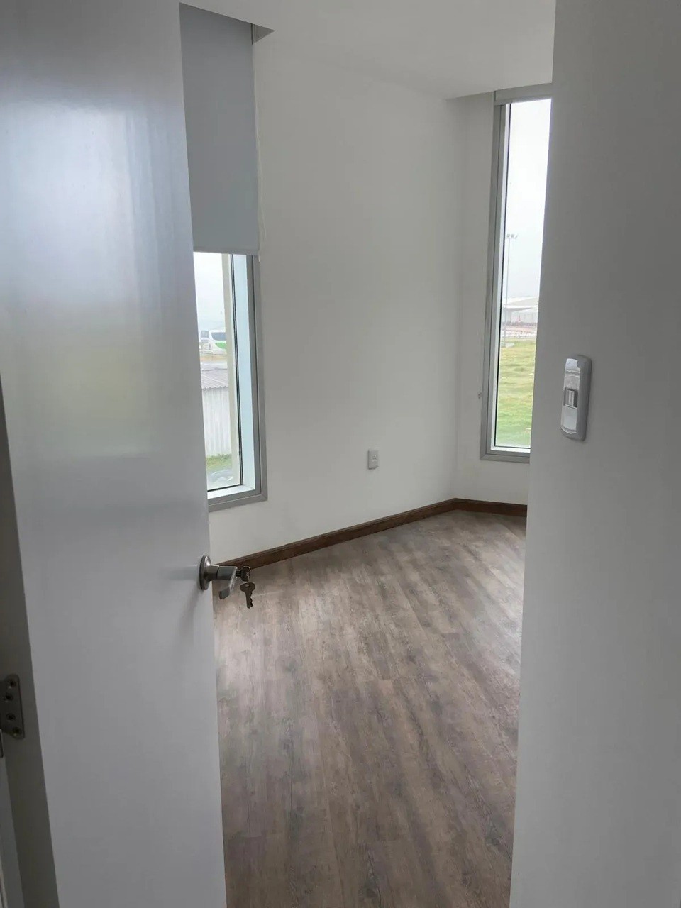 ALQUILER EN CIUDAD VIEJA, PROXIMO AL PUERTO, A ESTRENAR, 1 DORMITORIO, GASTOS BAJOS · Foto 6