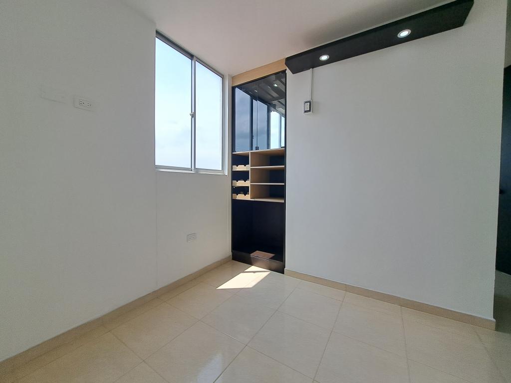 Apartamento en venta en El Bosque, Cúcuta · foto 3 de 19