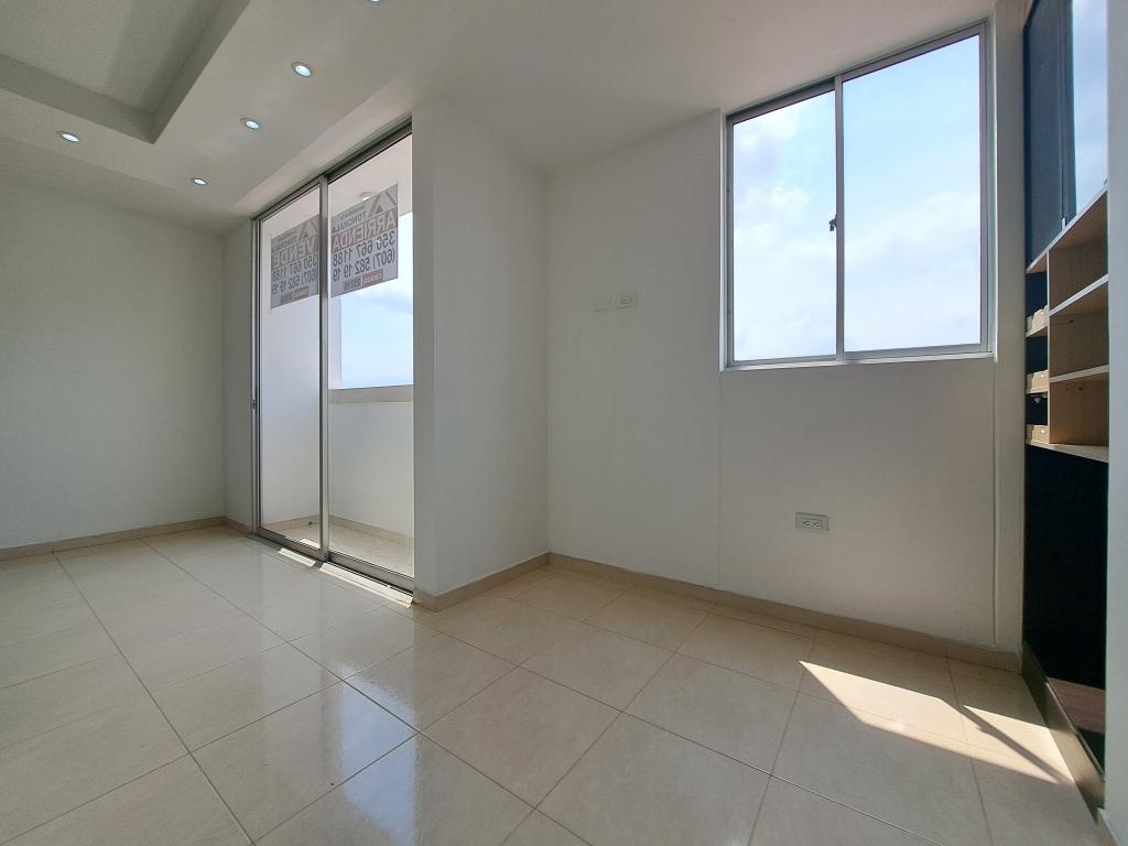 Apartamento en venta en El Bosque, Cúcuta · foto 4 de 19