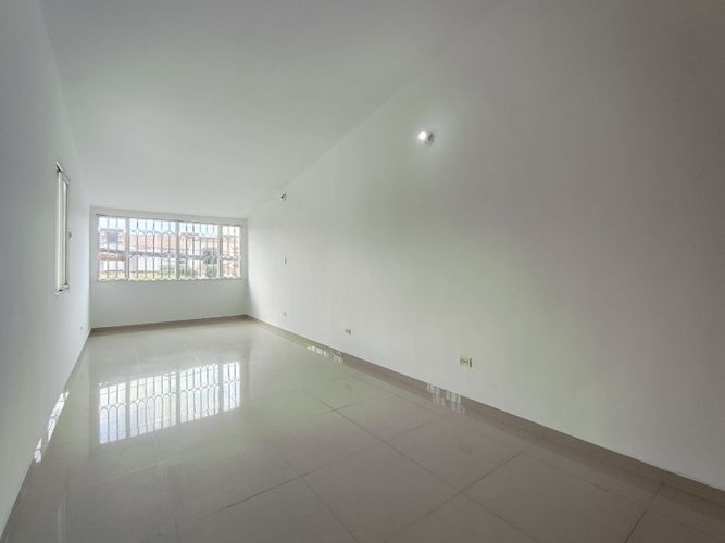 Casa de 3 alcobas en venta en Prados Club, Cúcuta, 134 m² · foto 6 de 18