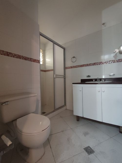 Casa de 3 alcobas en venta en Prados Club, Cúcuta, 134 m² · foto 8 de 18