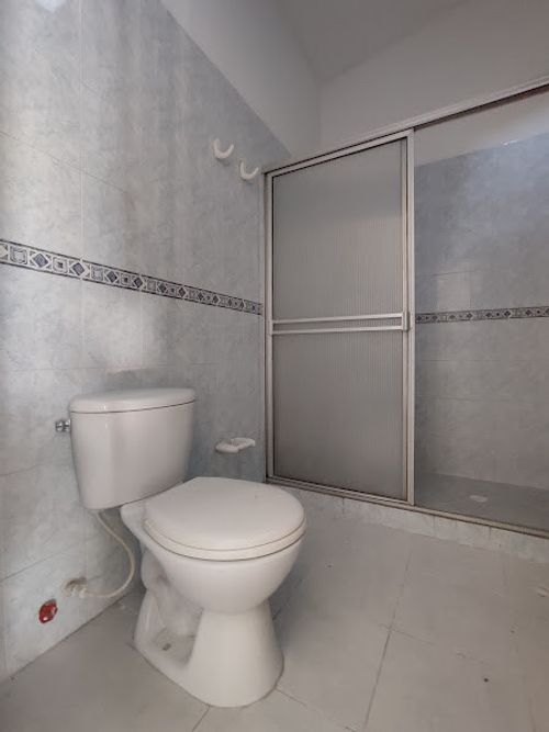 Casa de 4 alcobas en venta en Blanco, Cúcuta, 234 m² · foto 7 de 14