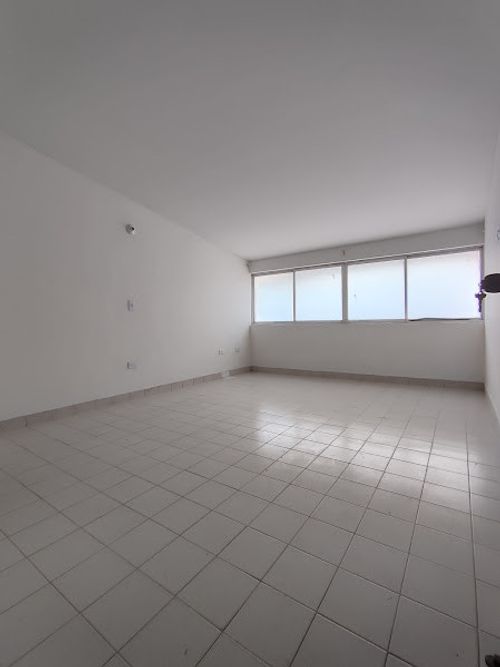 Casa de 4 alcobas en venta en Blanco, Cúcuta, 234 m² · foto 8 de 14