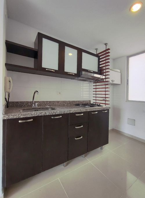 Apartamento de 3 alcobas en venta en Los Colorados, Los Patios, 70 m² · foto 4 de 16