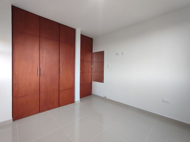 Apartamento de 3 alcobas en venta en Los Colorados, Los Patios, 70 m² · foto 9 de 16