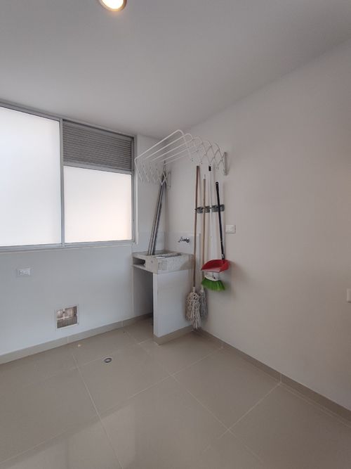 Apartamento de 3 alcobas en venta en Los Colorados, Los Patios, 70 m² · foto 13 de 16