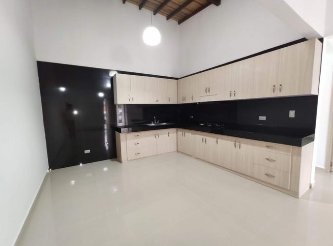 Casa de 6 alcobas en venta en Sevilla, Cúcuta, 270 m² · foto 5 de 17