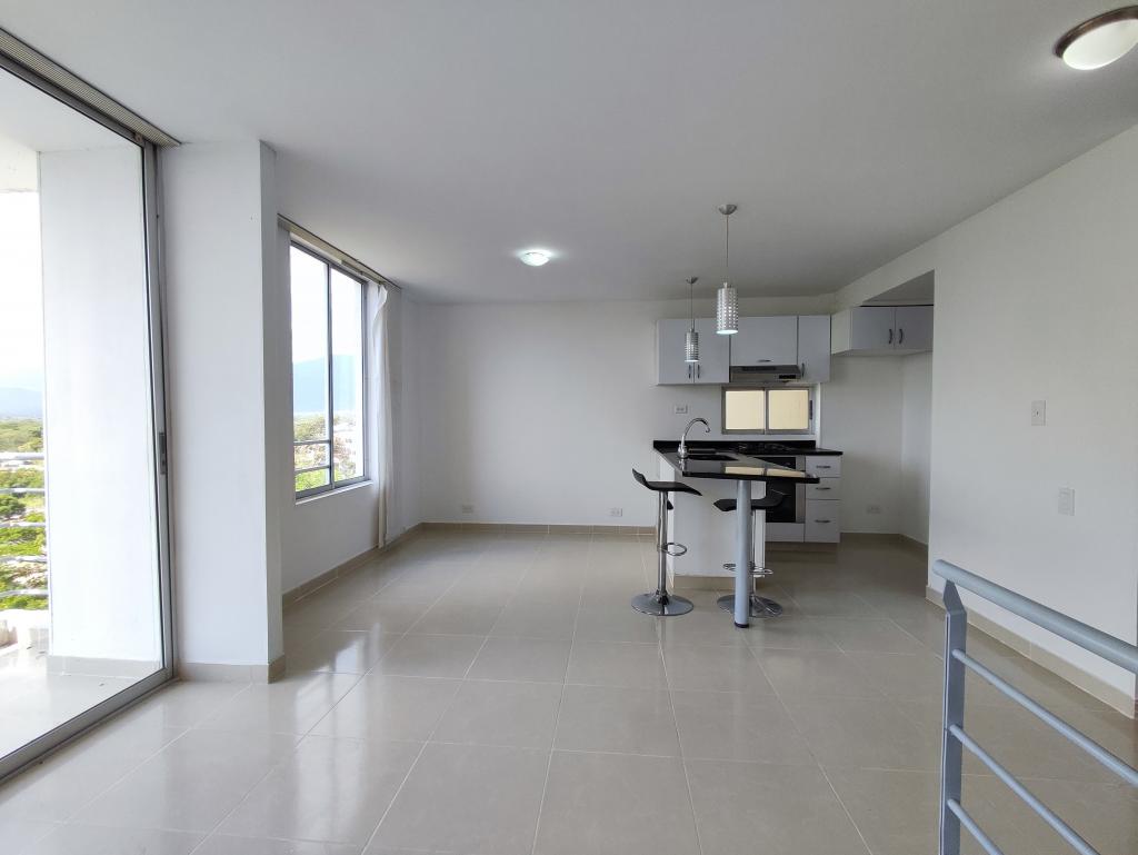 Apartamento en venta en Prados Del Este, Cúcuta · foto 2 de 15