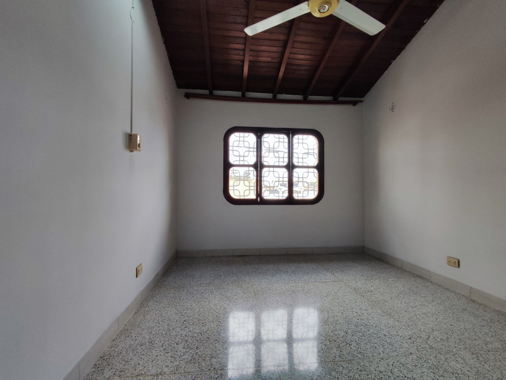 Apartamento en venta en La Riviera, Cúcuta · foto 10 de 15