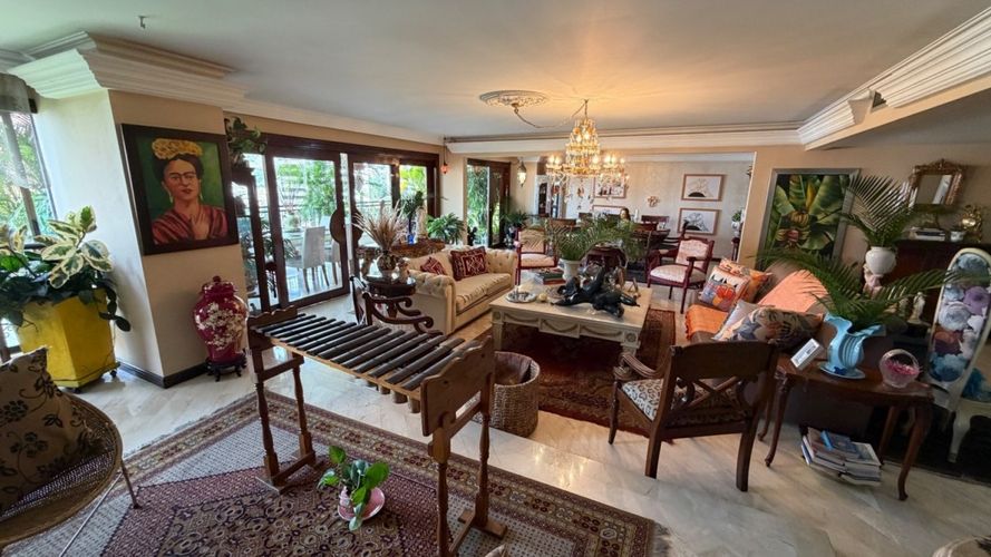 Apartamento en venta en Aguacatal, Cali · foto 2 de 13