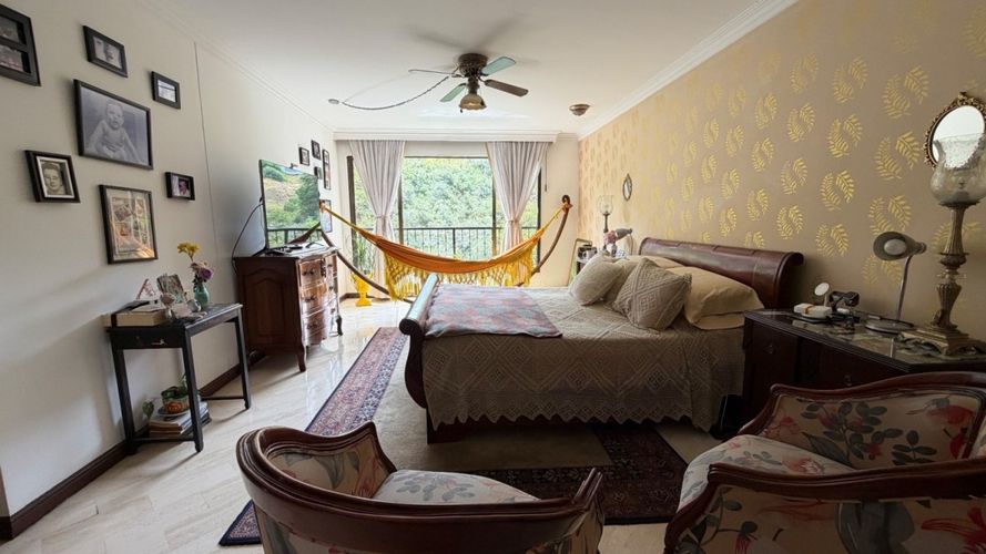 Apartamento en venta en Aguacatal, Cali · foto 5 de 13