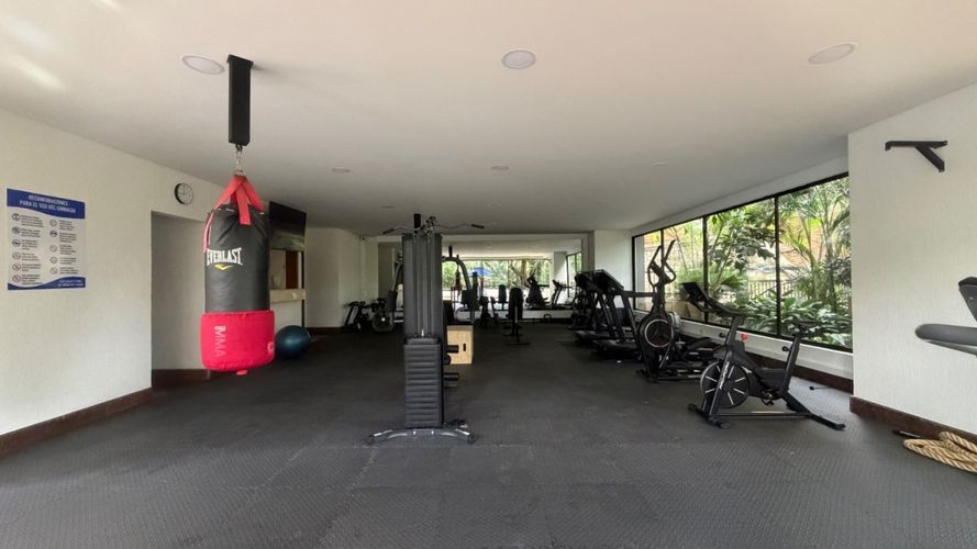 Apartamento en venta en Aguacatal, Cali · foto 11 de 13