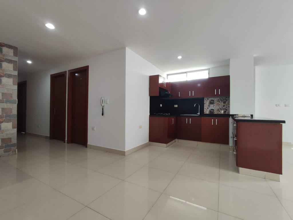 Apartamento en venta en La Riviera, Cúcuta · foto 4 de 24