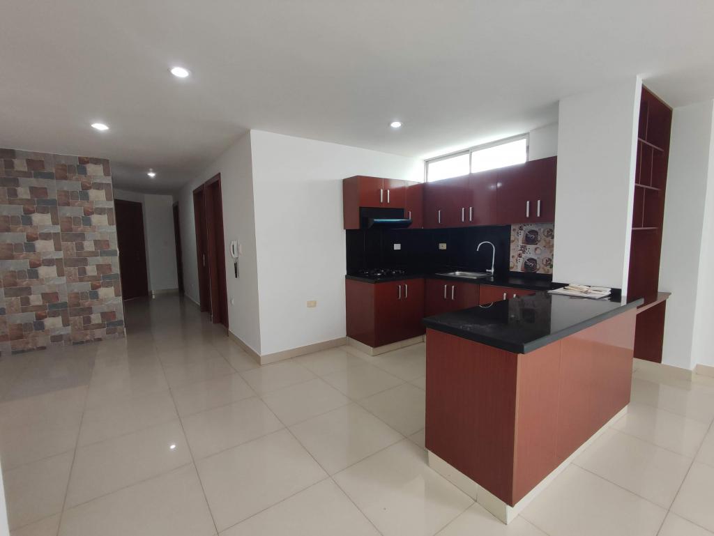 Apartamento en venta en La Riviera, Cúcuta · foto 9 de 24