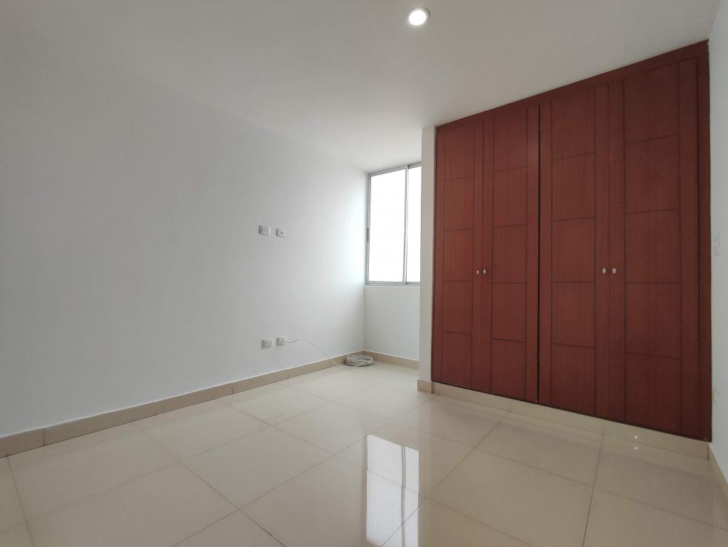 Apartamento en venta en La Riviera, Cúcuta · foto 16 de 24