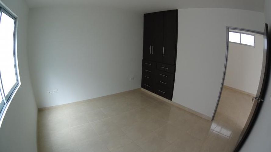 Casa de 3 alcobas en venta en Villa Antigua, Villa del Rosario, 113 m² · foto 9 de 20