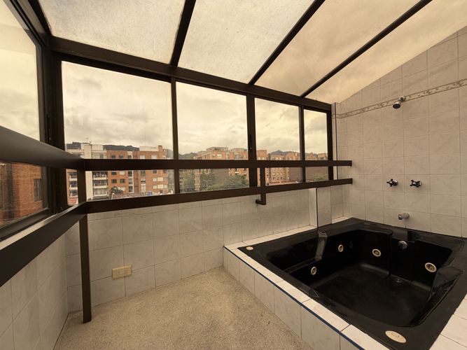 Apartamento en venta en El Contador, Bogotá · foto 24 de 24