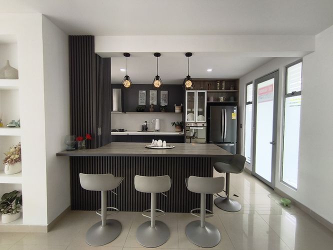 Casa de 3 alcobas en venta en La Floresta, Los Patios, 207 m² · foto 4 de 22