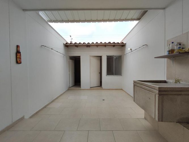 Casa de 3 alcobas en venta en La Floresta, Los Patios, 207 m² · foto 17 de 22