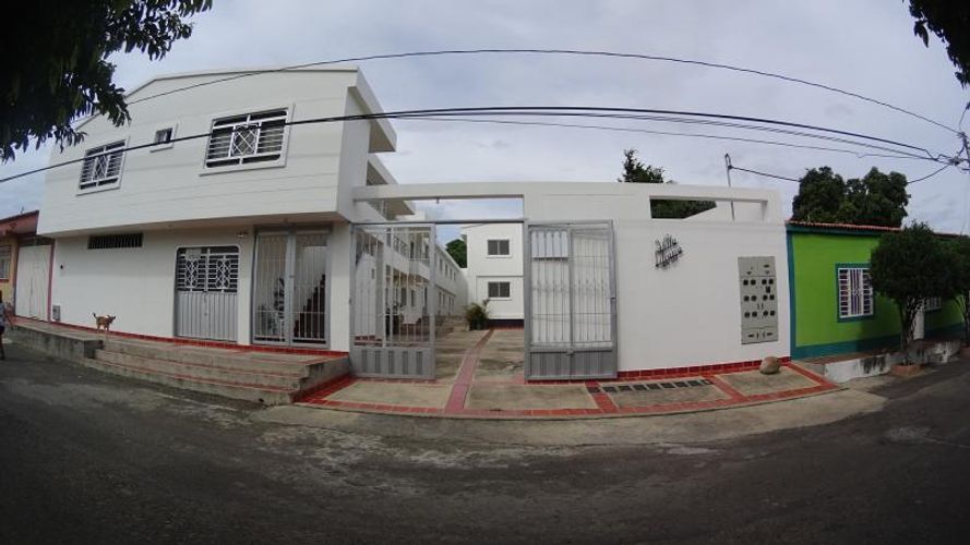 Casa de 3 alcobas en venta en Villa Antigua, Villa del Rosario, 108 m² · foto 2 de 19