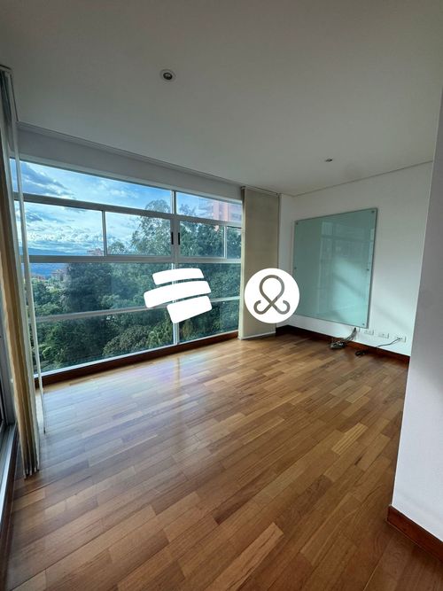 Apartamento de 3 alcobas en venta en Los Balsos, Medellín, 272 m² · foto 16 de 21