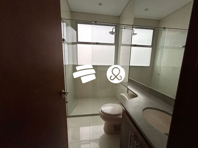 Apartamento de 3 alcobas en venta en Los Balsos, Medellín, 272 m² · foto 20 de 21