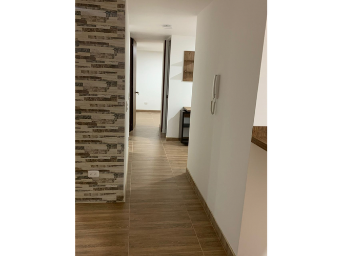 Apartamento de 2 alcobas en venta en Conjunto Residencial Provenzal, Madrid, 60 m² · foto 10 de 14