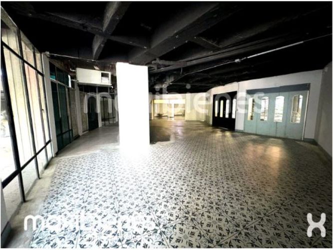 Local en arriendo en Los Balsos, Medellín, 135 m² · foto 6 de 6