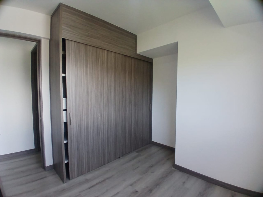 Apartamento en arriendo en El Poblado, Medellín · foto 9 de 12