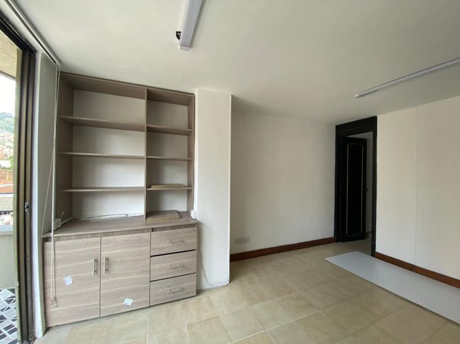 Oficina en venta en San Cristobal, Medellín, 40 m² · foto 4 de 8