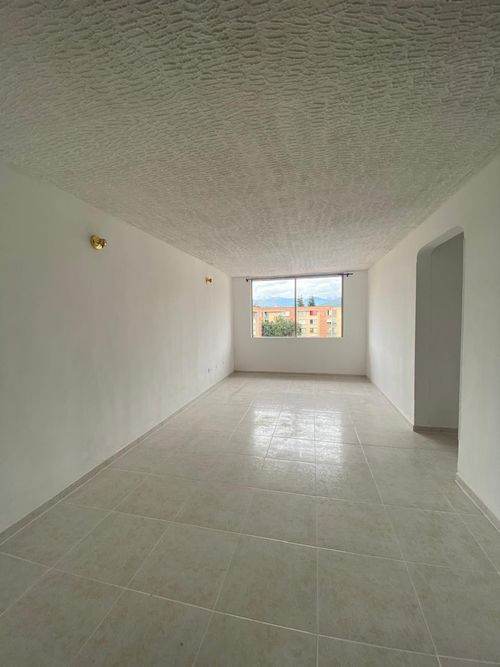 Apartamento de 3 alcobas en venta en Manzanares, Cali, 61 m² · foto 3 de 23