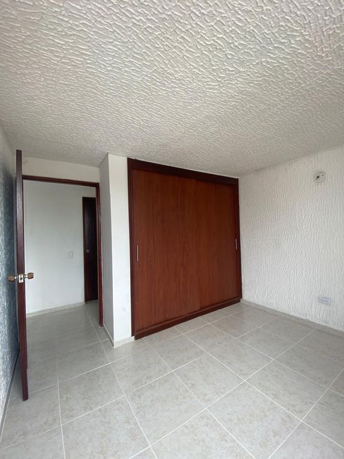 Apartamento de 3 alcobas en venta en Manzanares, Cali, 61 m² · foto 9 de 23
