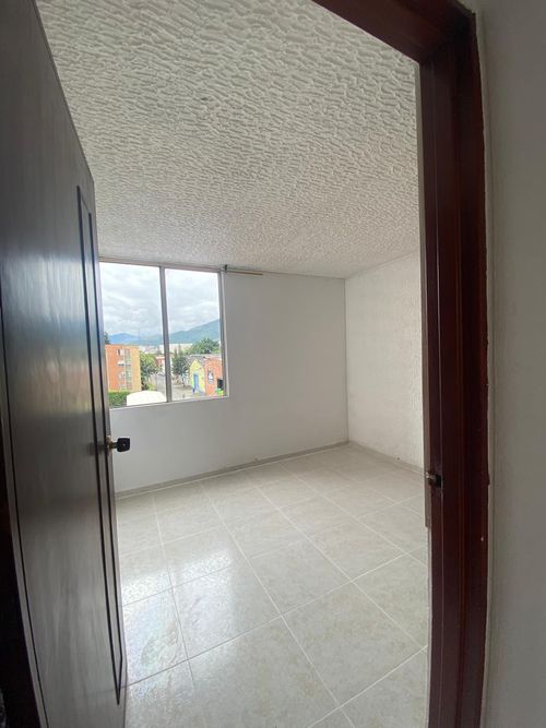 Apartamento de 3 alcobas en venta en Manzanares, Cali, 61 m² · foto 14 de 23