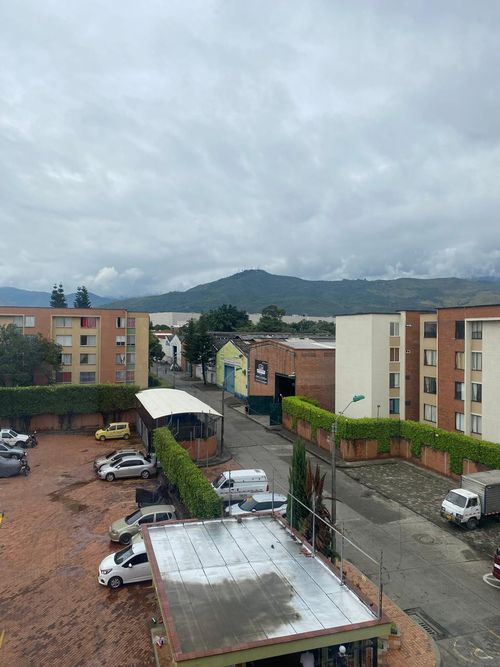 Apartamento de 3 alcobas en venta en Manzanares, Cali, 61 m² · foto 22 de 23