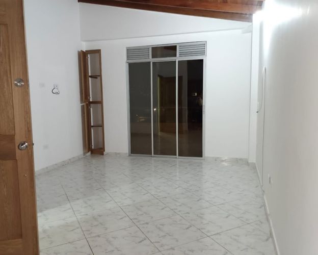 Apartamento en venta en Los Naranjos, Itagüí · foto 5 de 12